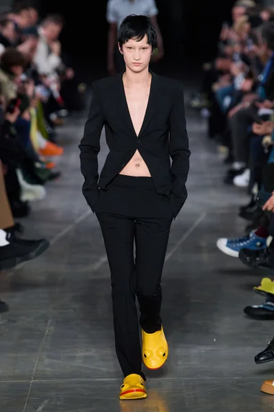 Look 21